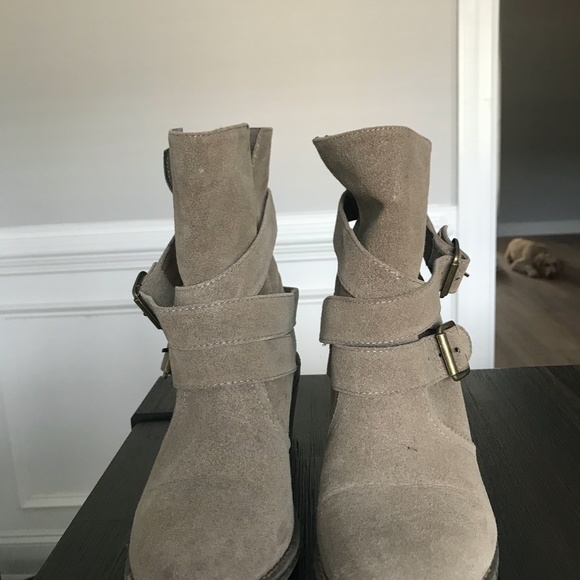 Women's boots - Picture 2 of 4